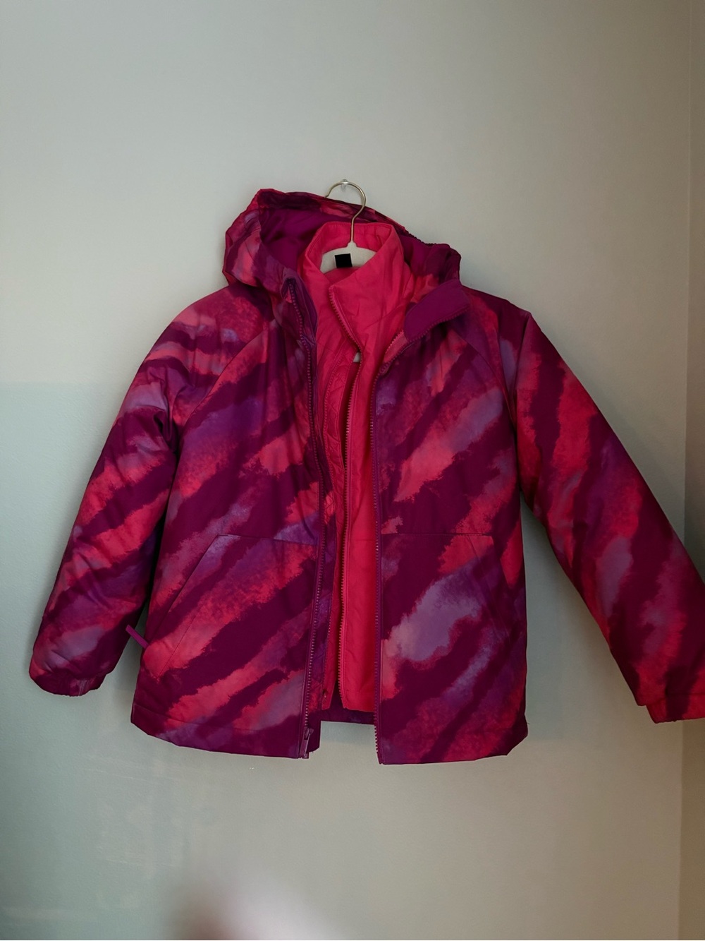 all in motion Girls' Hooded Puffer Jacket in Pink & Purple